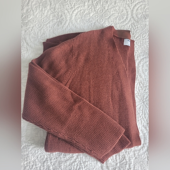 Old Navy Cardigan, Size XL - Picture 3 of 6